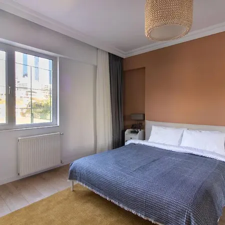 Apartment Cozy Aesthetic Colourful 3br Close To Levent - #mint Istanbul